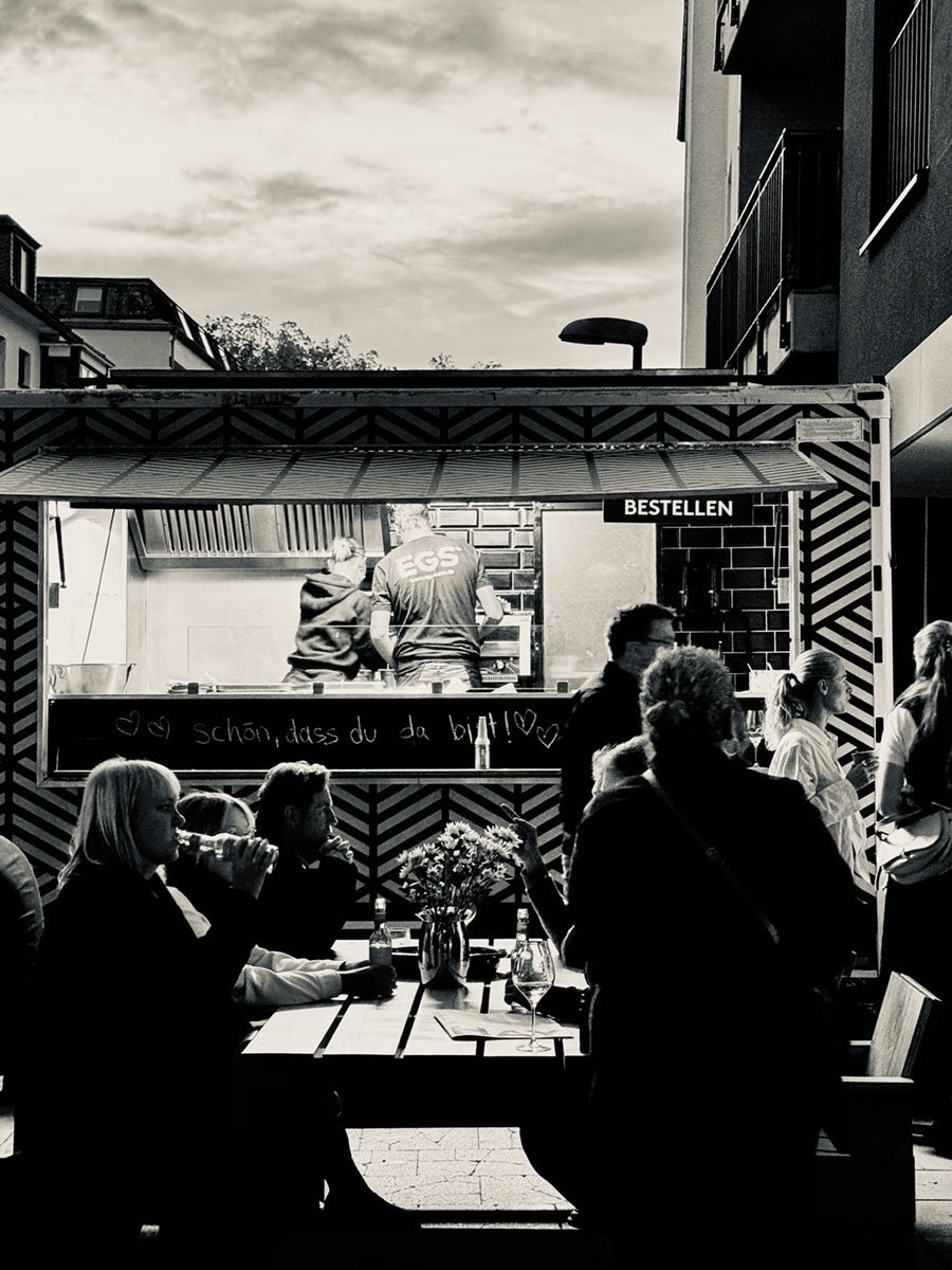 Firmenfeier Catering 3 hochkant 9 egs event catering bochum essen dortmund hattingen herne witten sprockhoevel essen dortmund buffet streetfoodjpg 1